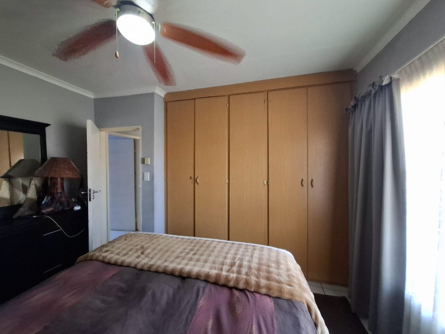 3 Bedroom Property for Sale in Protea Park North West